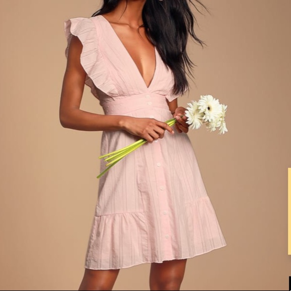 🆕 Lulu’s Dreaming of You Mini Dress